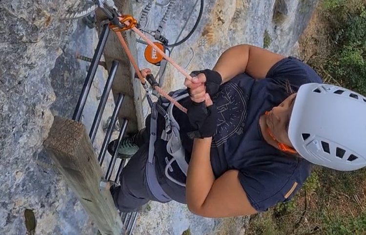 guides-bugey Stage Sécurité Via Ferrata Stages et Multi-activités