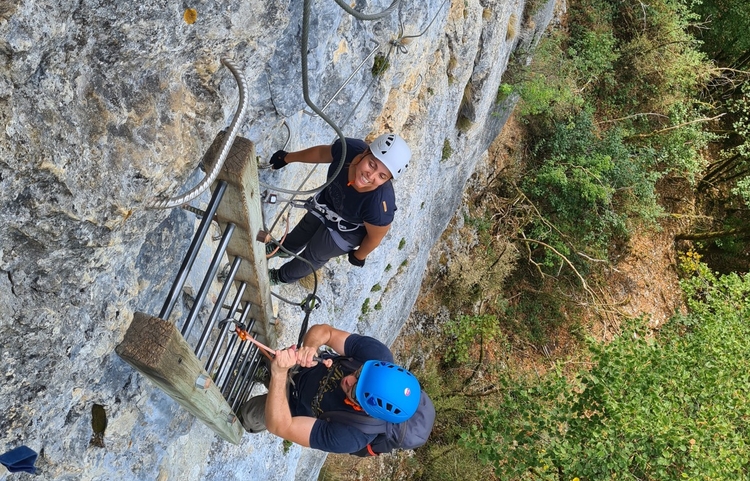 guides-bugey Stage Sécurité Via Ferrata Stages et Multi-activités